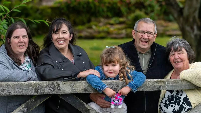 Rebecca Brown with sister, dad, mum and daughter Ethel